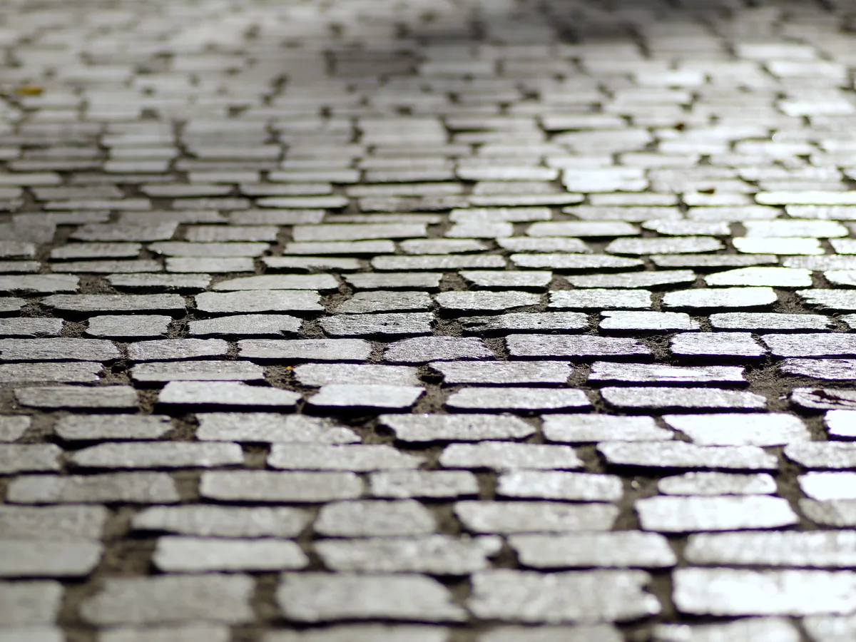 Cobblestone Driveway Installation detail photo
